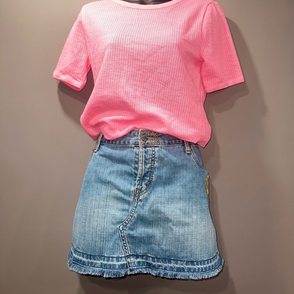 Levi Strauss Denim Skirt - Picture 4 of 10